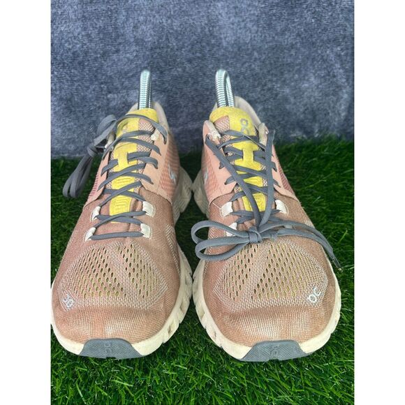 On Running Cloud Women’s 7 Swiss Engineering Neutral Running Shoes Beige Pink - Picture 2 of 8